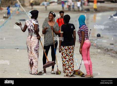 cleaning mud Senegal|Senegalese Beach Cleanup Efforts .